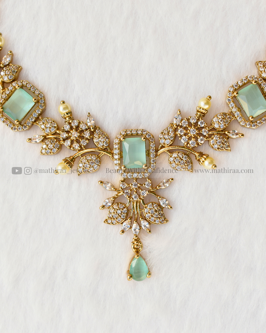 Bloom AD Necklace Set