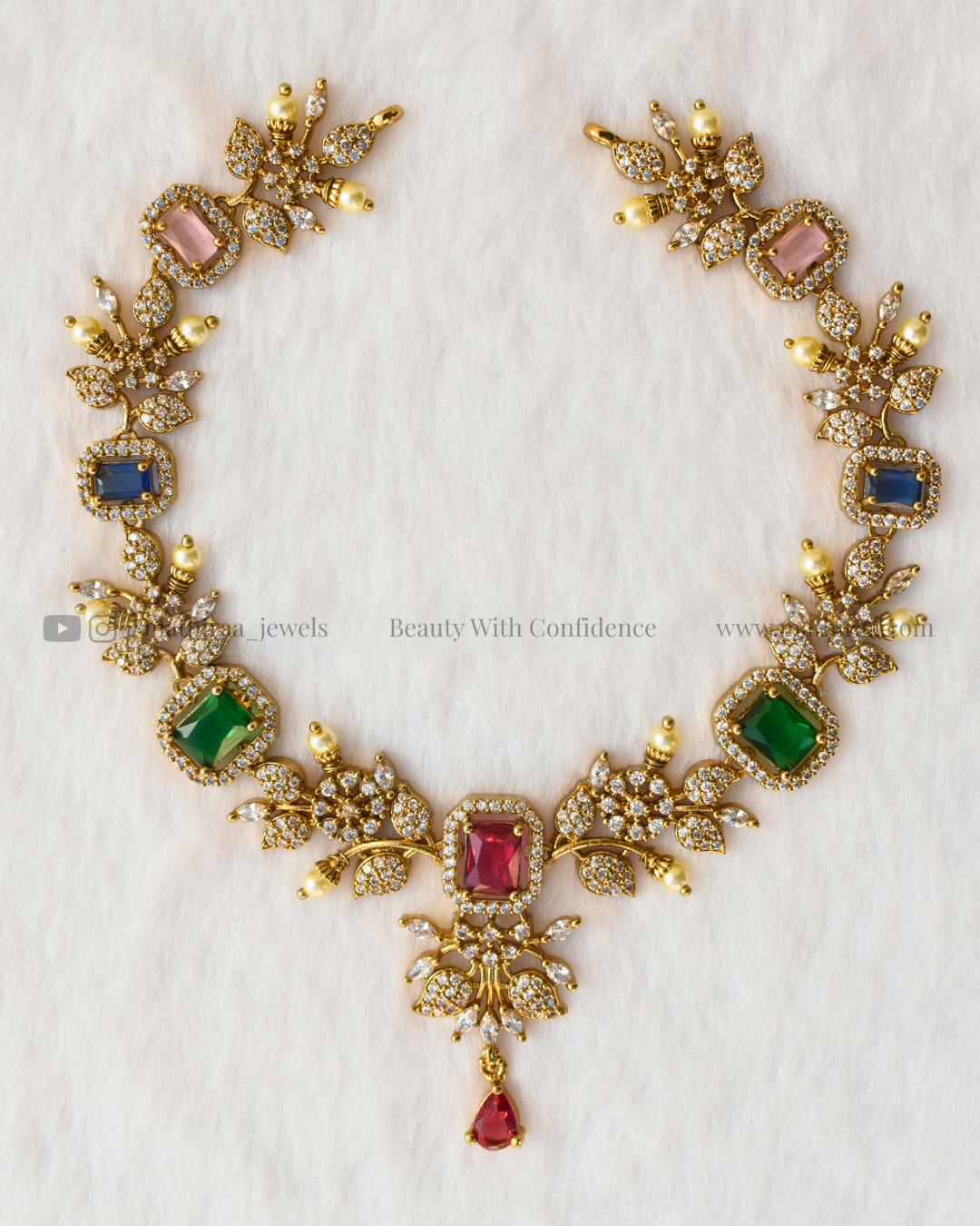 Bloom AD Necklace Set
