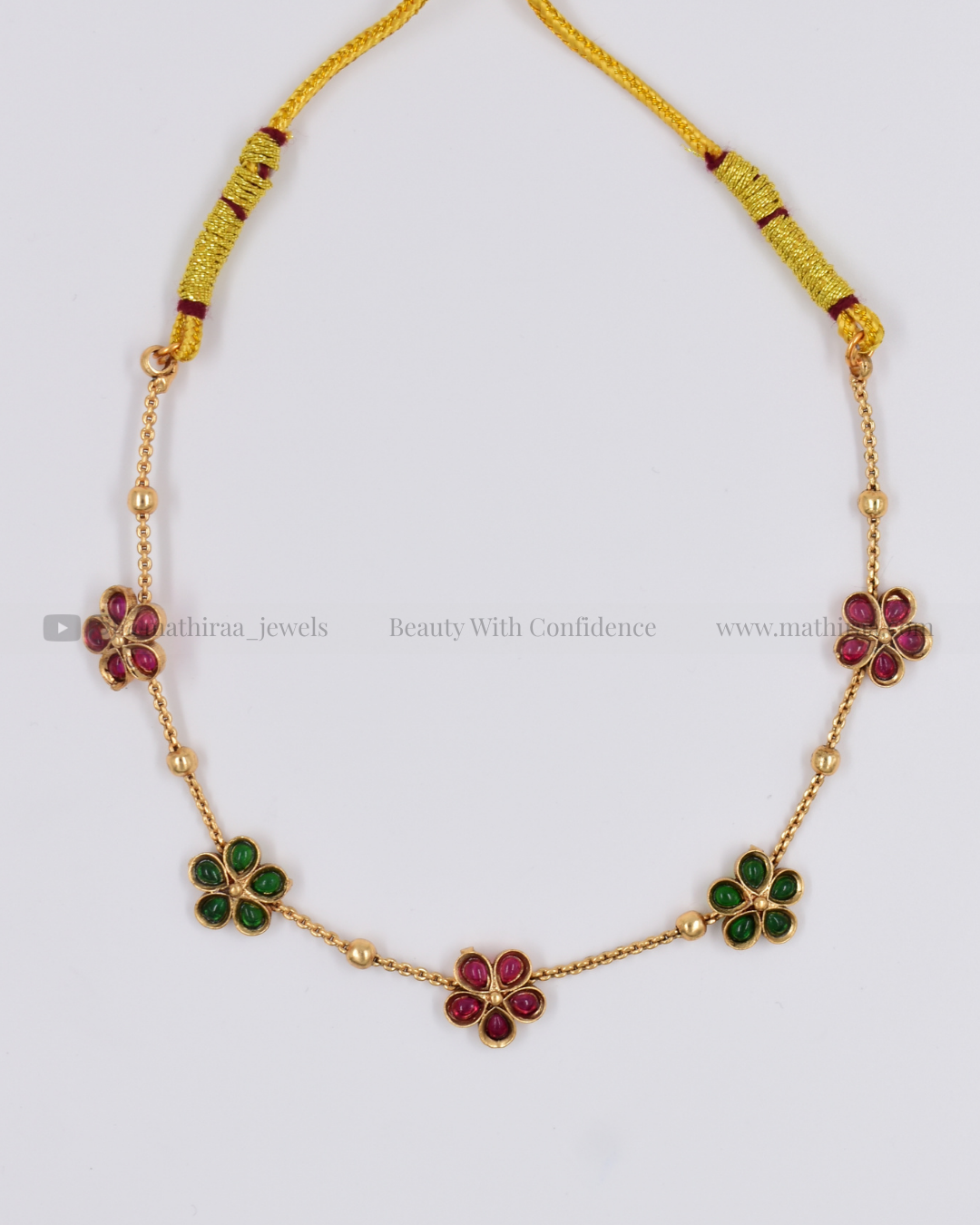 Mithra Petal Charm Neckset