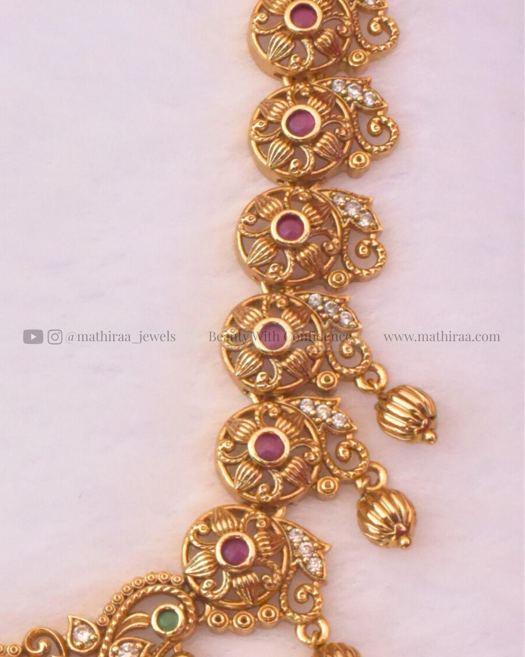 Sri Lakshmi Divine Necklace Set