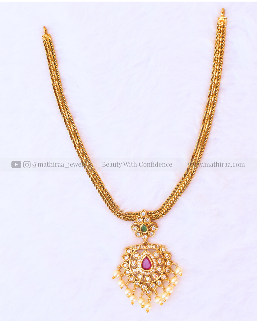 Antique floral chain