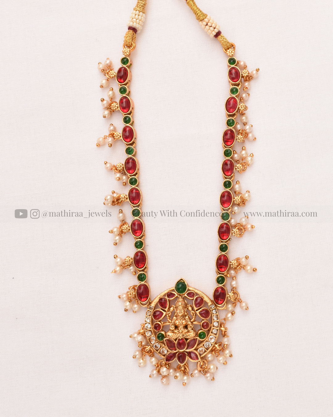 Lakshmi Chandbalis necklace