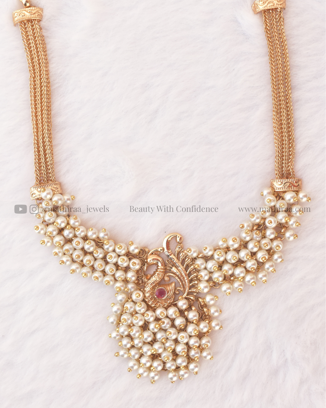 Peacock Pearl cluster Necklace
