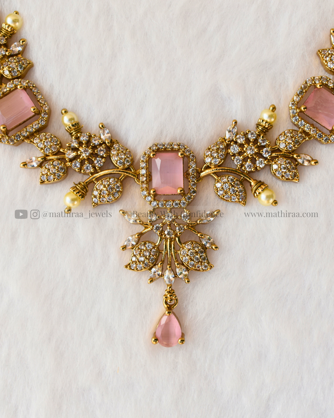 Bloom AD Necklace Set