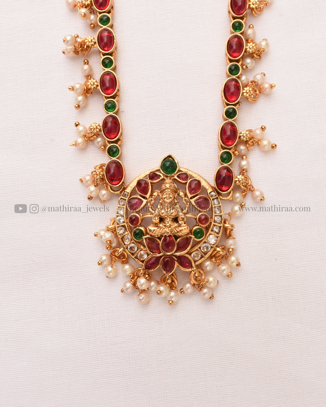 Lakshmi Chandbalis necklace