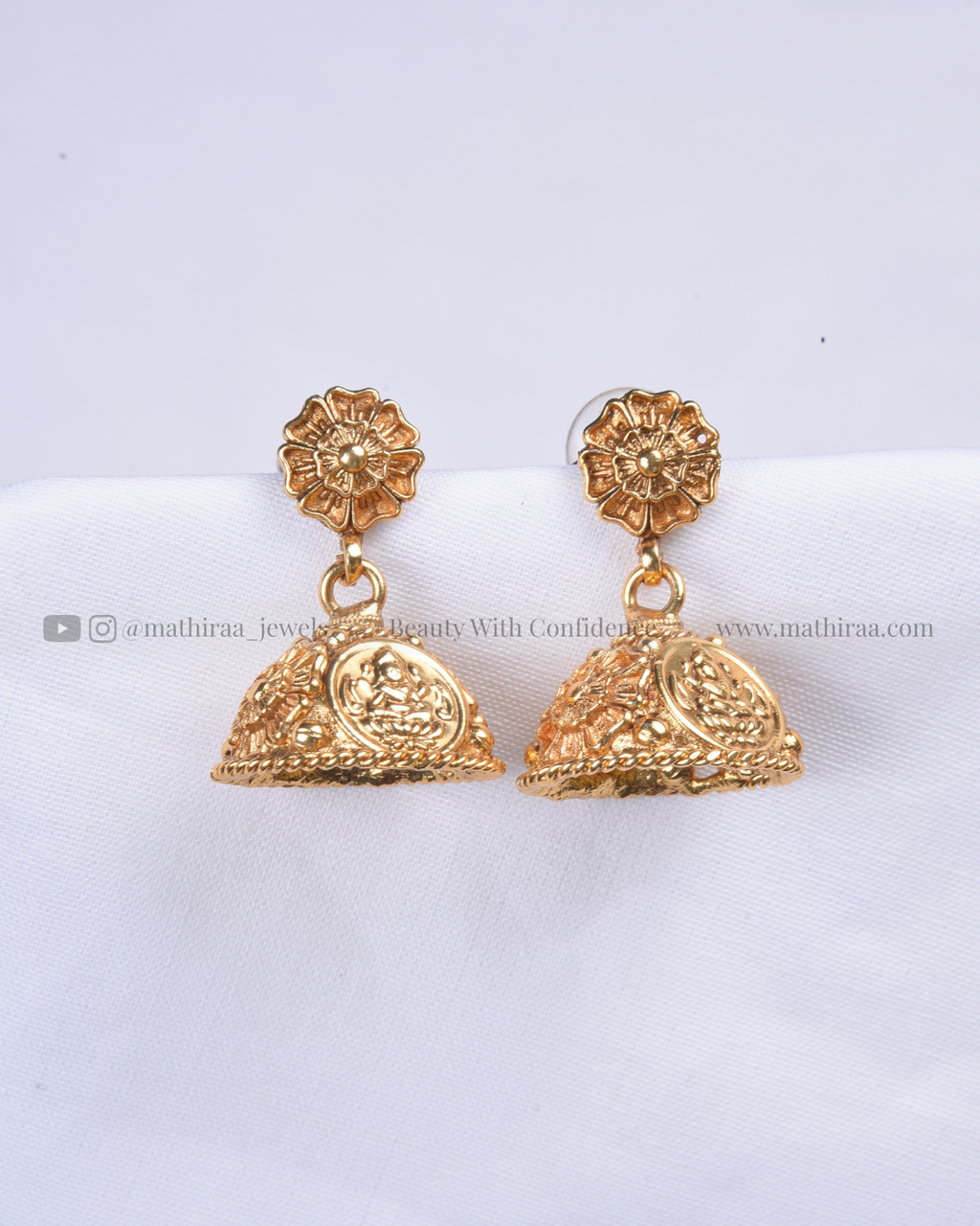 Kamala Coin Neckset