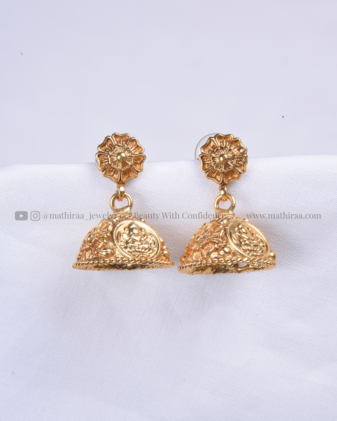 Kamala Coin Neckset