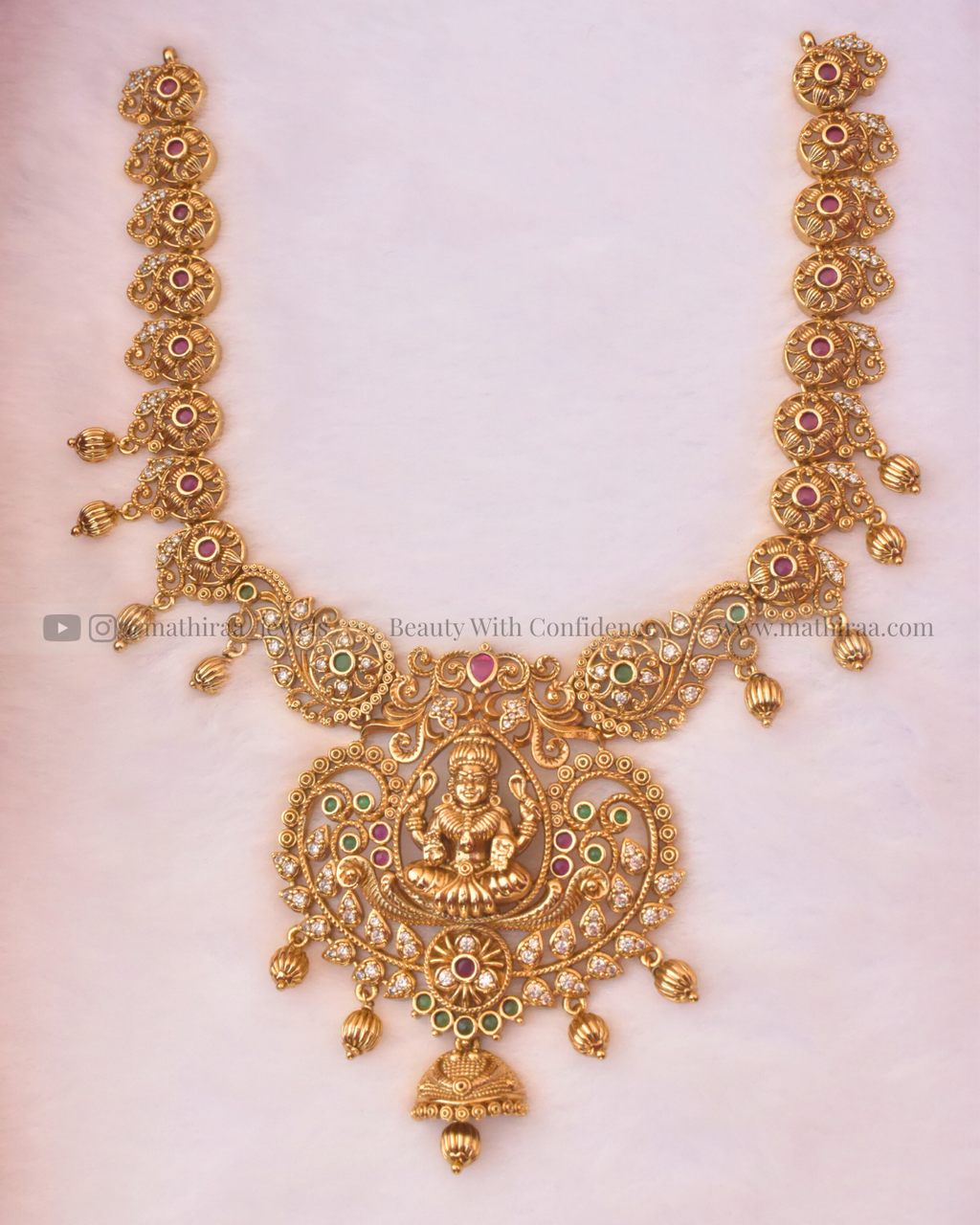 Sri Lakshmi Divine Necklace Set