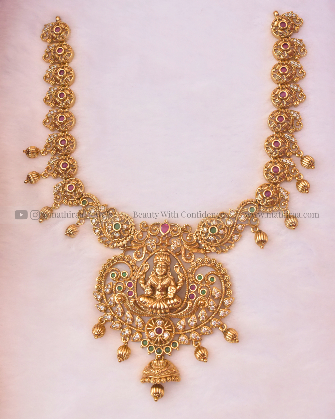 Sri Lakshmi Divine Necklace Set