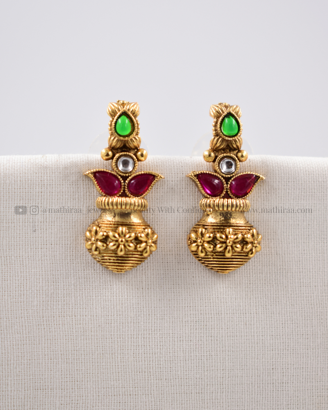 Purnika Kalasha Drop Neckset