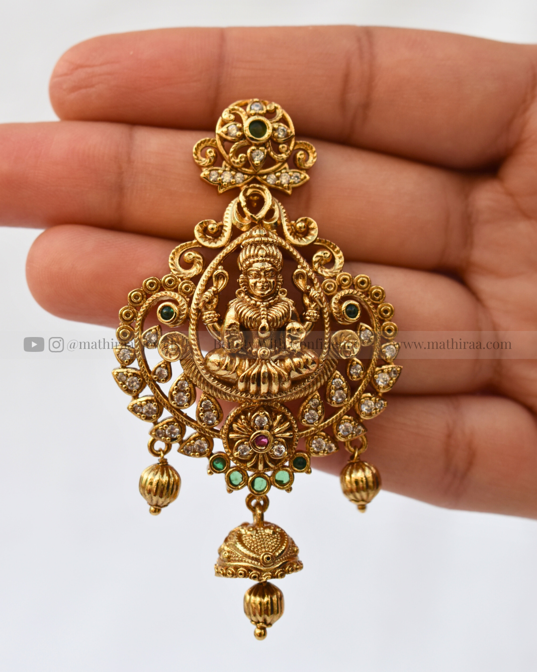 Sri Lakshmi Divine Necklace Set