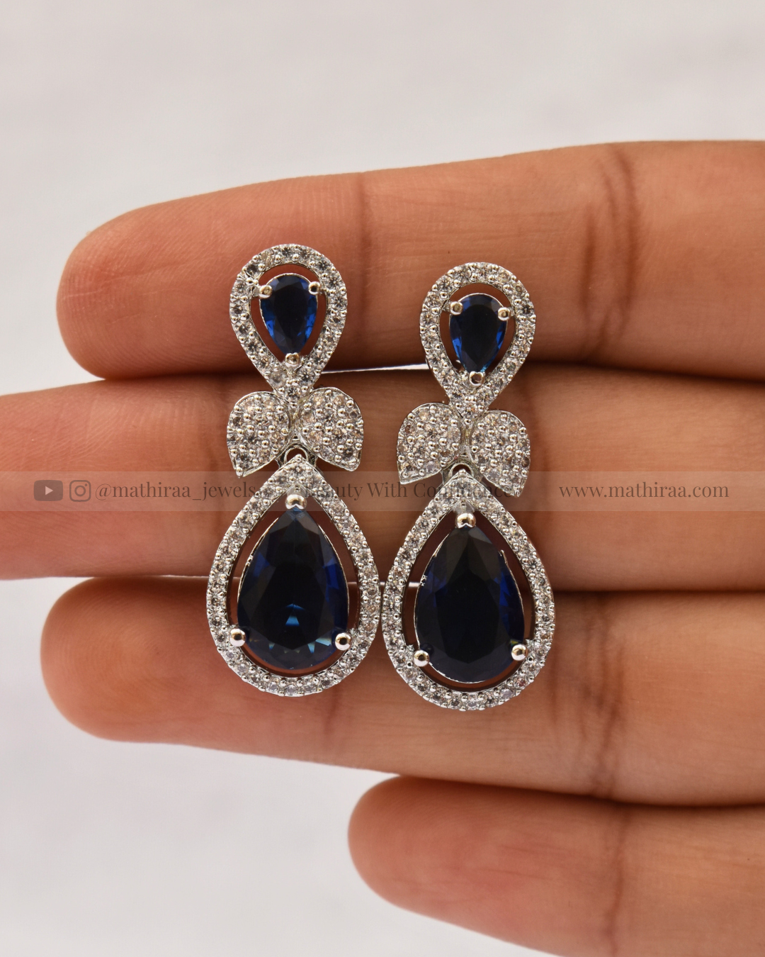 Majestic Teardrop AD Neckset